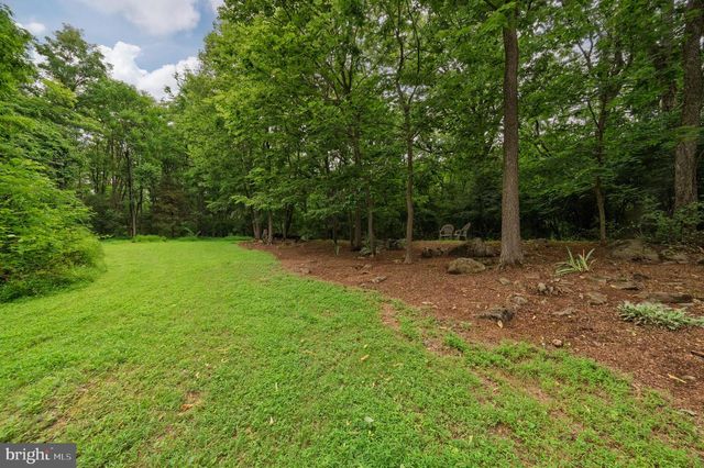 1918 SENSENY RD, Berryville, VA 22611