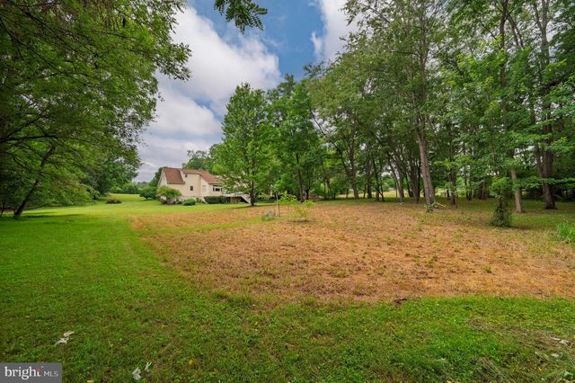 1918 SENSENY RD, Berryville, VA 22611