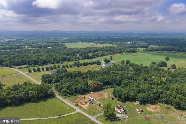 1918 SENSENY RD, Berryville, VA 22611