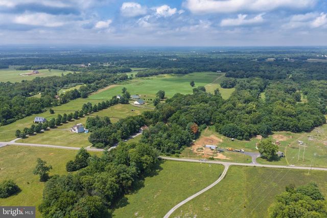 1918 SENSENY RD, Berryville, VA 22611