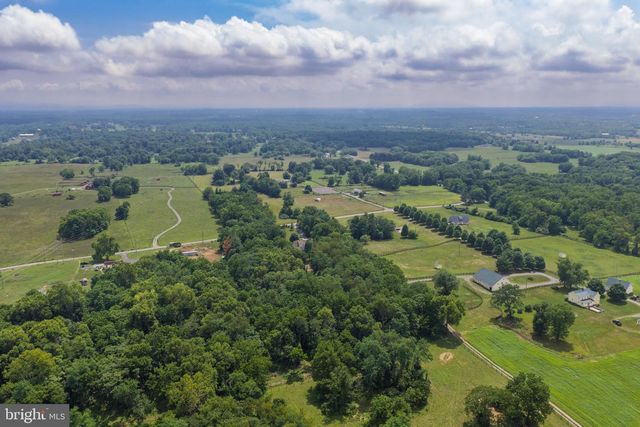 1918 SENSENY RD, Berryville, VA 22611
