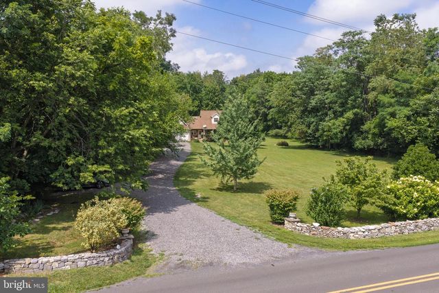 1918 SENSENY RD, Berryville, VA 22611