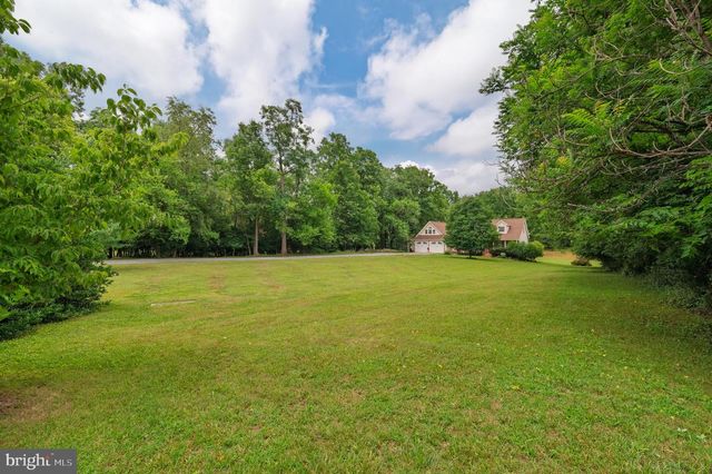 1918 SENSENY RD, Berryville, VA 22611