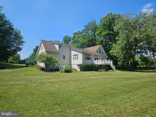 1918 SENSENY RD, Berryville, VA 22611