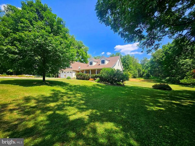 1918 SENSENY RD, Berryville, VA 22611
