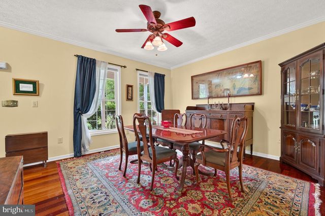 1918 SENSENY RD, Berryville, VA 22611