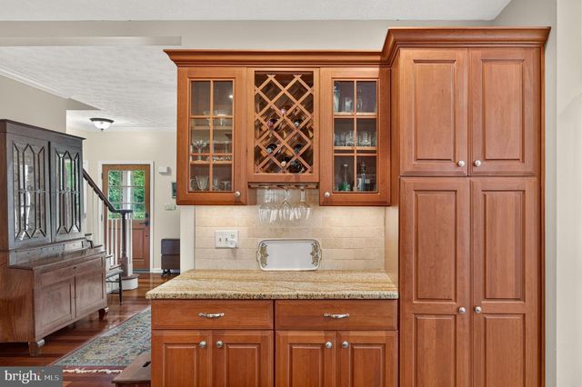 1918 SENSENY RD, Berryville, VA 22611