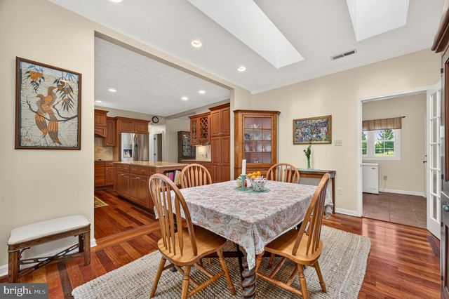 1918 SENSENY RD, Berryville, VA 22611