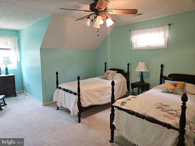 1918 SENSENY RD, Berryville, VA 22611