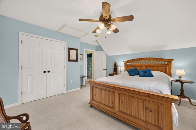 1918 SENSENY RD, Berryville, VA 22611
