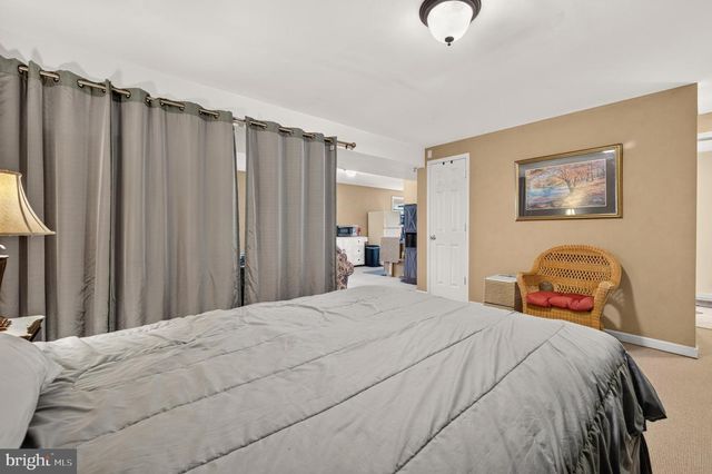1918 SENSENY RD, Berryville, VA 22611