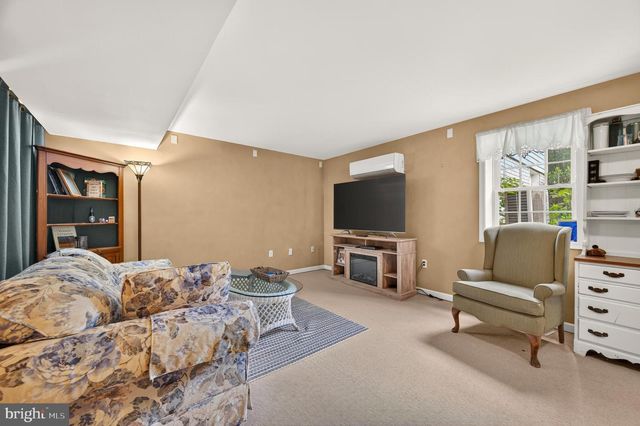 1918 SENSENY RD, Berryville, VA 22611