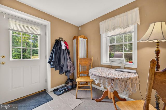 1918 SENSENY RD, Berryville, VA 22611