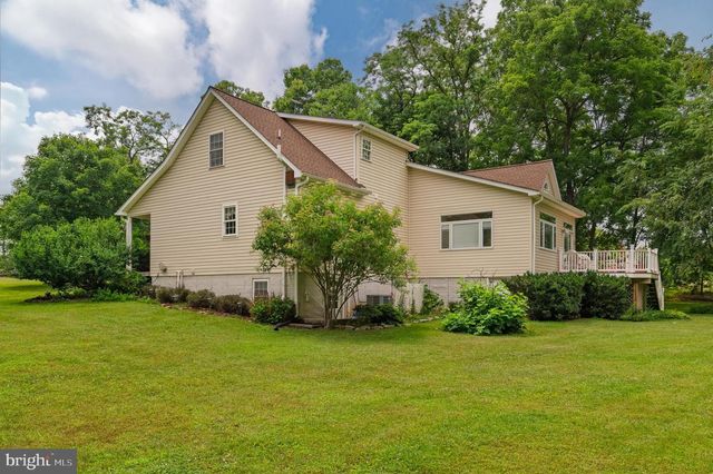 1918 SENSENY RD, Berryville, VA 22611