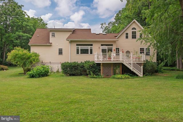 1918 SENSENY RD, Berryville, VA 22611