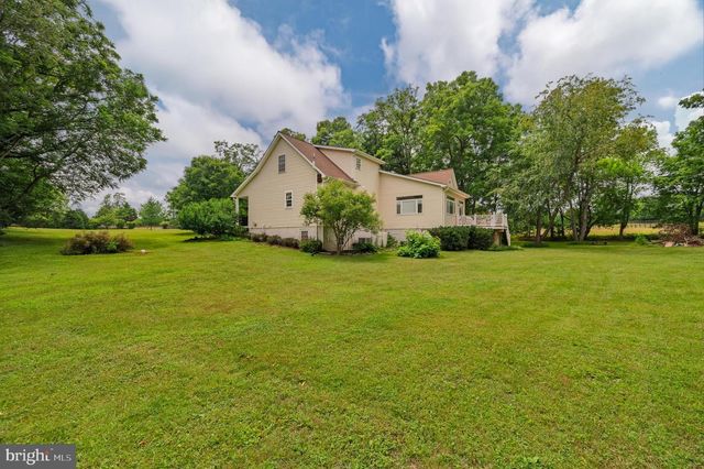 1918 SENSENY RD, Berryville, VA 22611