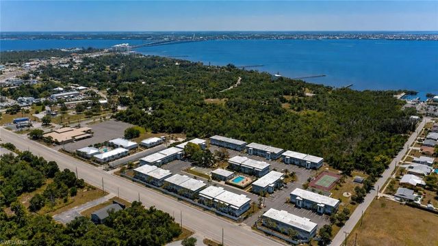 22375 Edgewater DR 204, Port Charlotte, FL 33980