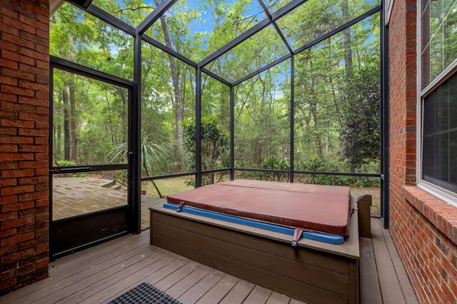 2313 HAVERHILL Road, Tallahassee, FL 32312