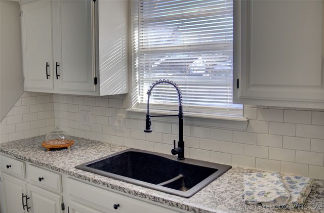 825 W Waco Street, Broken Arrow, OK 74011