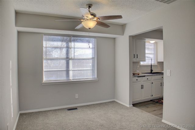 825 W Waco Street, Broken Arrow, OK 74011