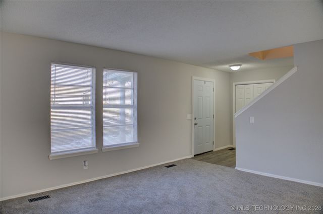 825 W Waco Street, Broken Arrow, OK 74011