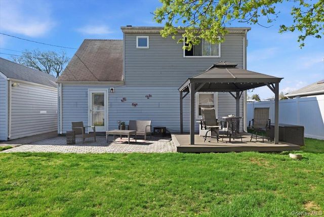 13 Grove Lane, Levittown, NY 11756