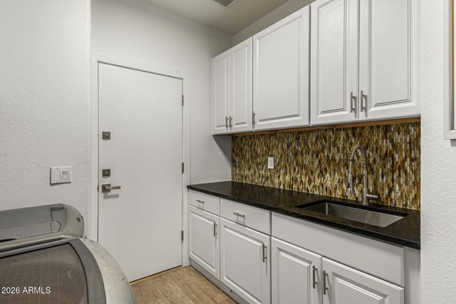 1736 E SILVERWOOD Drive, Phoenix, AZ 85048