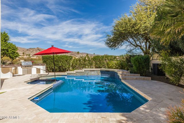 1736 E SILVERWOOD Drive, Phoenix, AZ 85048