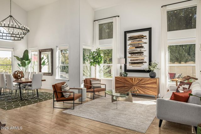 1736 E SILVERWOOD Drive, Phoenix, AZ 85048