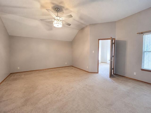 1825 SE 1st Street, Moore, OK 73160