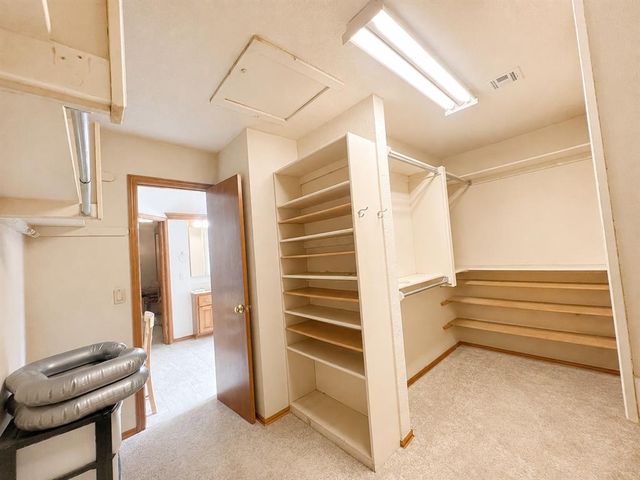 1825 SE 1st Street, Moore, OK 73160