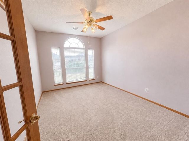 1825 SE 1st Street, Moore, OK 73160