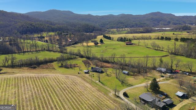 190 Legendary Lane, Rabun Gap, GA 30568