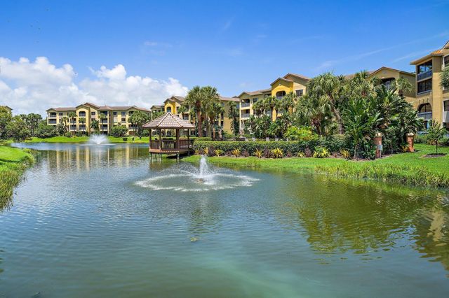 700 Uno Lago Drive 404, Juno Beach, FL 33408