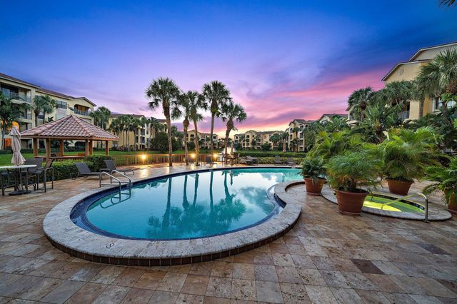 700 Uno Lago Drive 404, Juno Beach, FL 33408