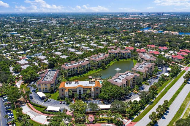 700 Uno Lago Drive 404, Juno Beach, FL 33408