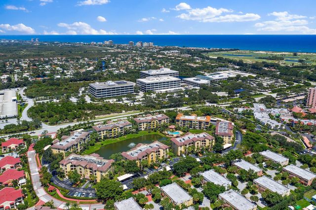 700 Uno Lago Drive 404, Juno Beach, FL 33408