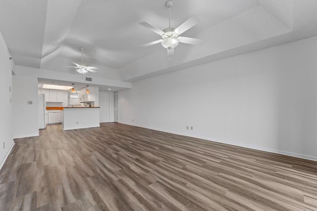 700 Uno Lago Drive 404, Juno Beach, FL 33408