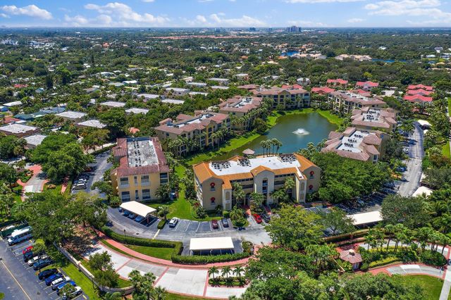 700 Uno Lago Drive 404, Juno Beach, FL 33408