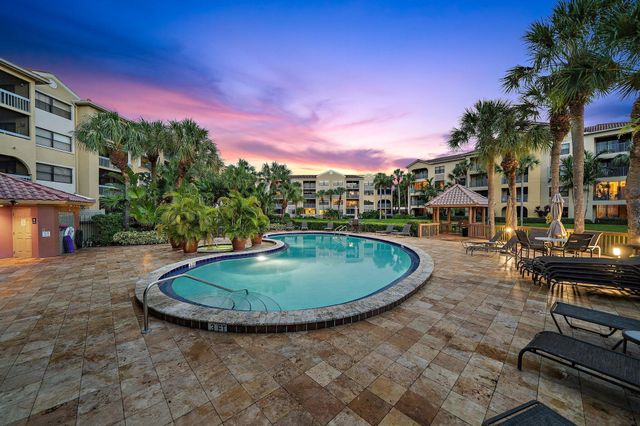 700 Uno Lago Drive 404, Juno Beach, FL 33408
