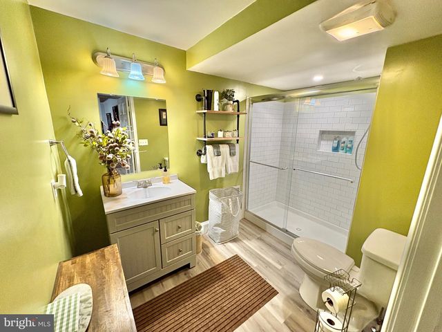 28427 OLD VALLEY PIKE, Toms Brook, VA 22660