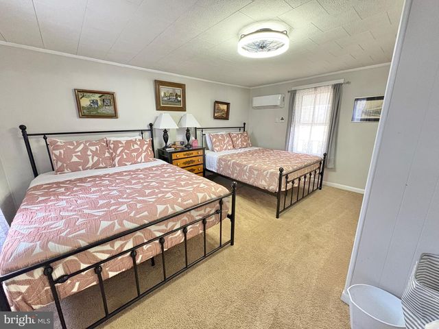 28427 OLD VALLEY PIKE, Toms Brook, VA 22660