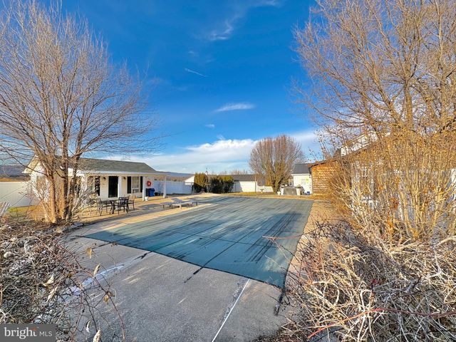 28427 OLD VALLEY PIKE, Toms Brook, VA 22660