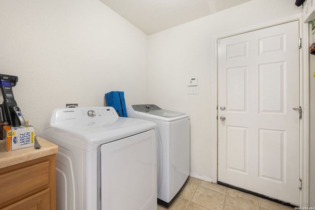 1514 Gentle Current, San Antonio, TX 78251