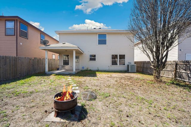 1514 Gentle Current, San Antonio, TX 78251