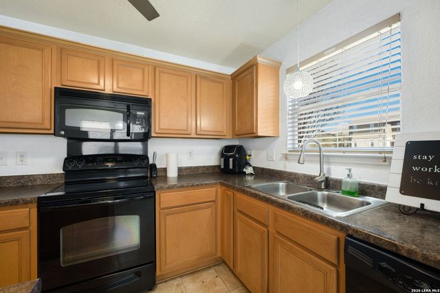 1514 Gentle Current, San Antonio, TX 78251