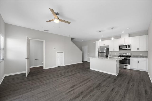 2115 SEBRING PLACE, Clearwater, FL 33760