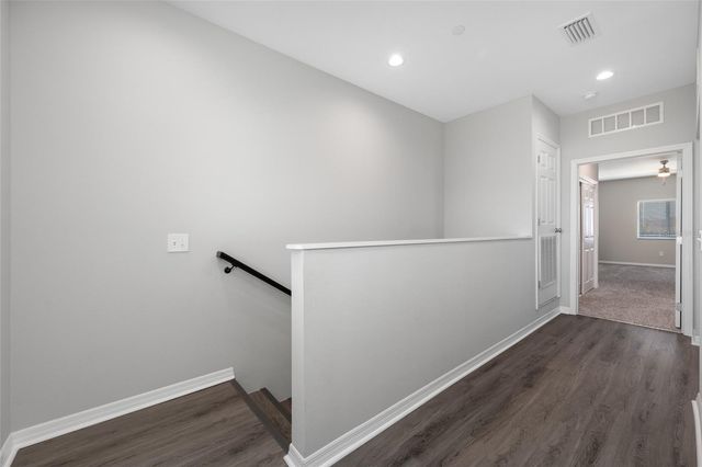 2115 SEBRING PLACE, Clearwater, FL 33760