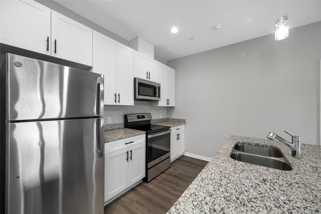 2115 SEBRING PLACE, Clearwater, FL 33760