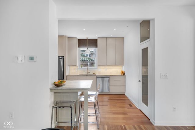 213 E 51st Street, Indianapolis, IN 46205